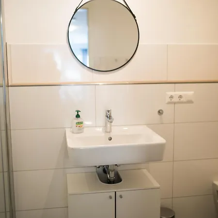 Hugos Design House Am Waldrand - Ruhig & Modern Apartament *