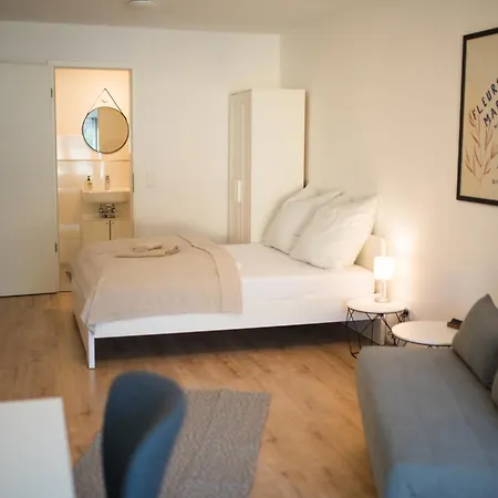 Hugos Design House Am Waldrand - Ruhig & Modern *