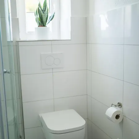 Hugos Design House Am Waldrand - Ruhig & Modern