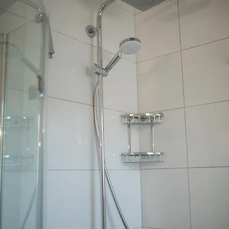Hugos Design House Am Waldrand - Ruhig & Modern Apartman *