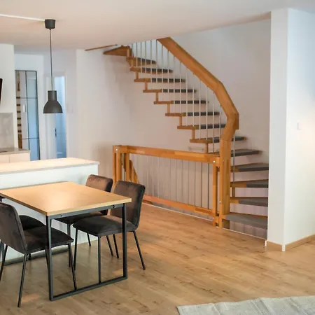 Apartman Hugos Design House Am Waldrand - Ruhig & Modern Bensheim