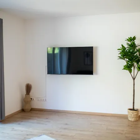 Apartman Hugos Design House Am Waldrand - Ruhig & Modern Bensheim