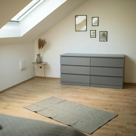 Hugos Design House Am Waldrand - Ruhig & Modern *