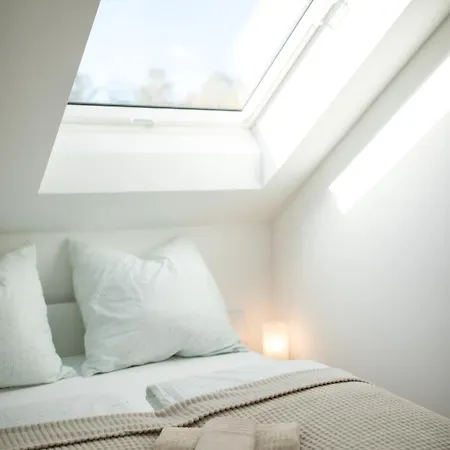 Hugos Design House Am Waldrand - Ruhig & Modern