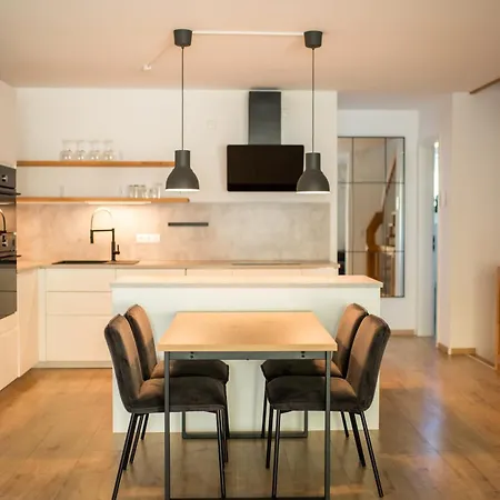 Hugos Design House Am Waldrand - Ruhig & Modern Apartman Bensheim